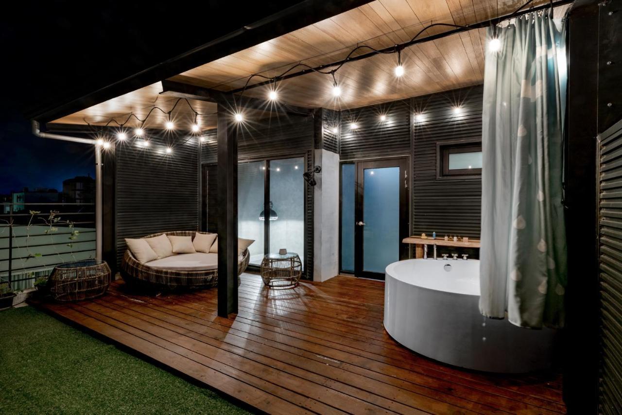 Loft Inn Хенгчун Экстерьер фото
